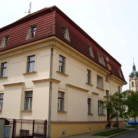 Jaro Hotel Mělník