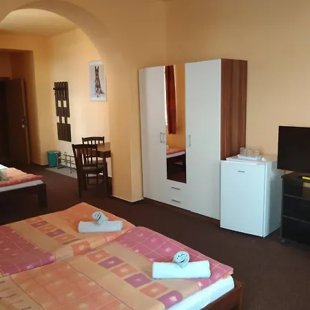 Hotel Jaro