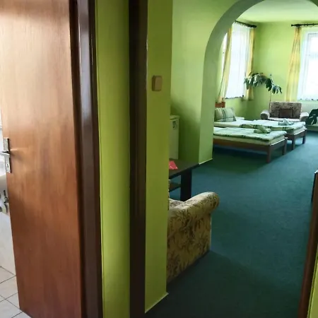 Hotel Jaro