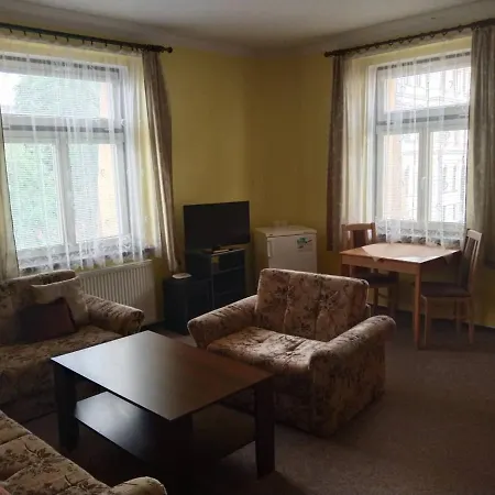 Hotel Jaro 3*