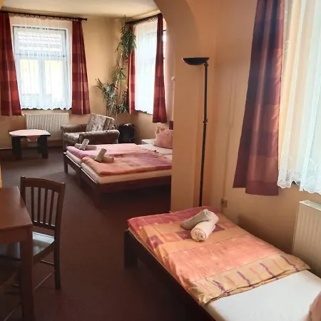Jaro Mělník