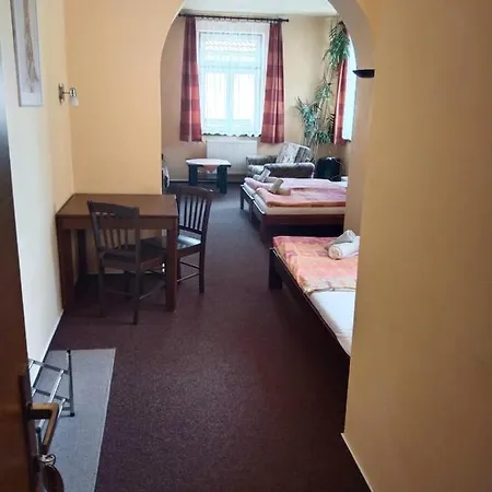 Jaro Hotel 3*